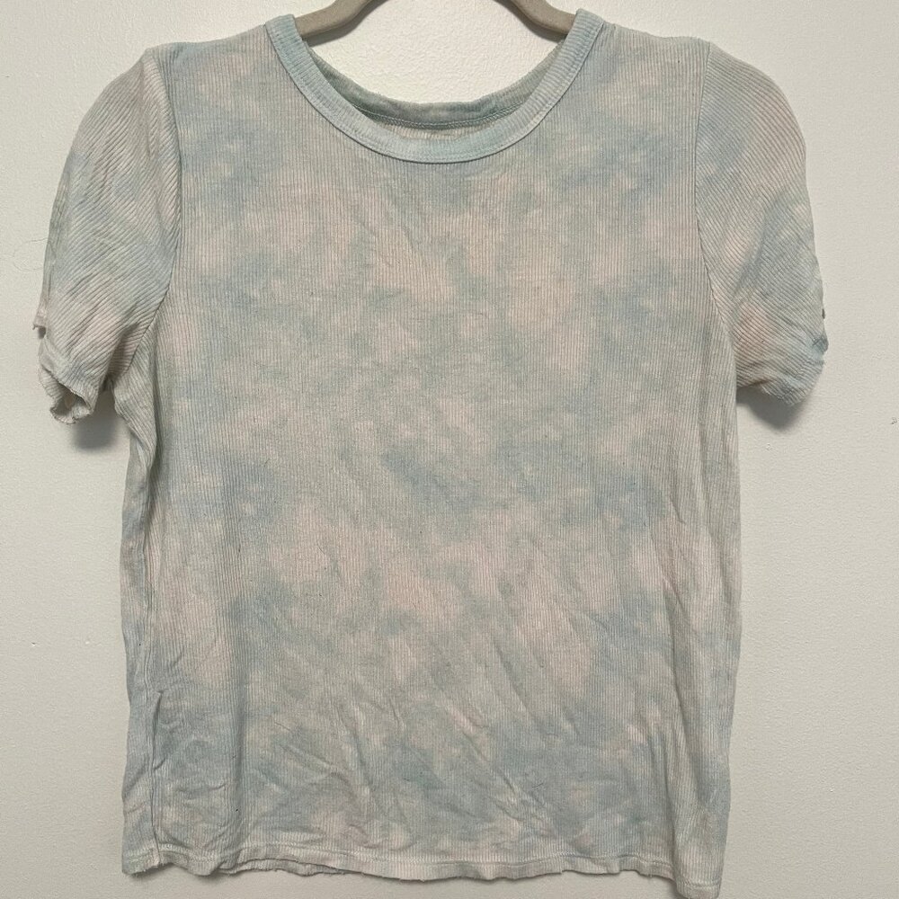 SO blue & white ribbed tie dye shirt